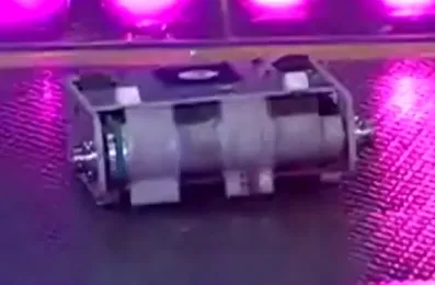 Competitor "다크서클2" at EBS Robot Power (2007)