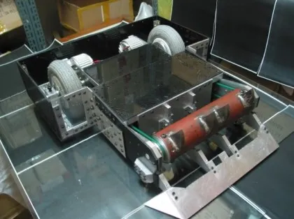 Competitor "스콜피온" at EBS Robot Power (2006, Missing Brackets)