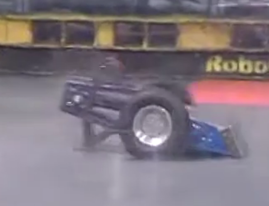 Competitor "Kinetic Chaos" at RoboGames 2013